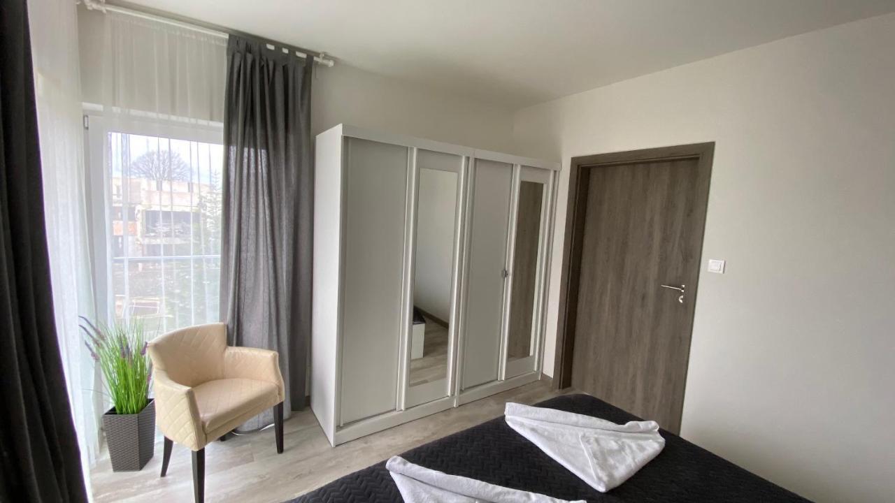 Apartament Eden 5 Morz Basen&Spa เชียโนเซตี ภายนอก รูปภาพ