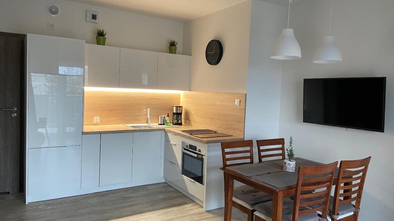 Apartament Eden 5 Morz Basen&Spa เชียโนเซตี ภายนอก รูปภาพ